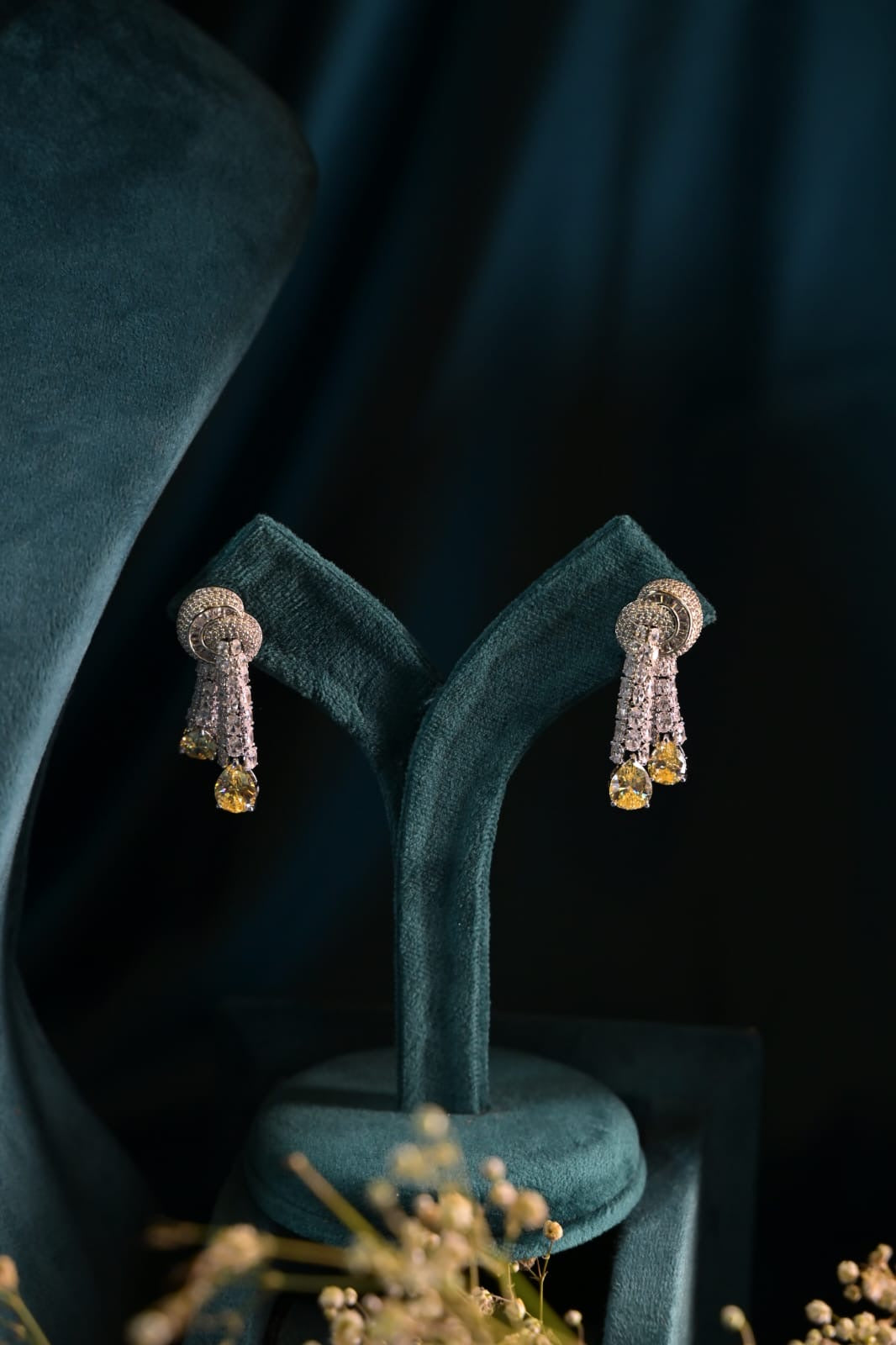 Elegant Knot Citrine Necklace Set