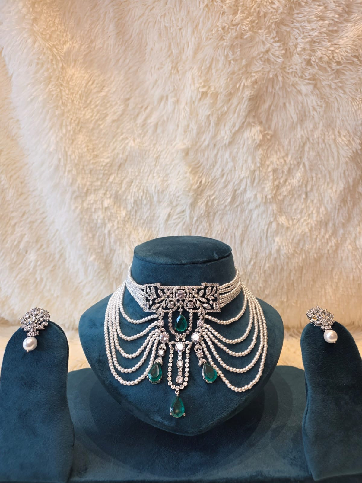 Emerald Pearl Royale Choker Set