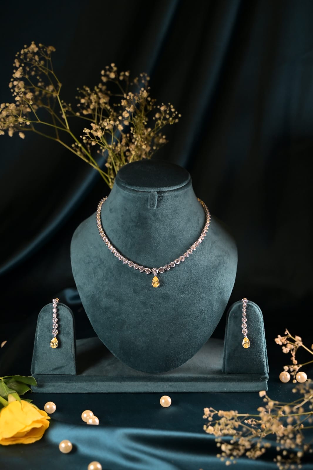 Aurelia Citrine Drop Solitaire Necklace Set