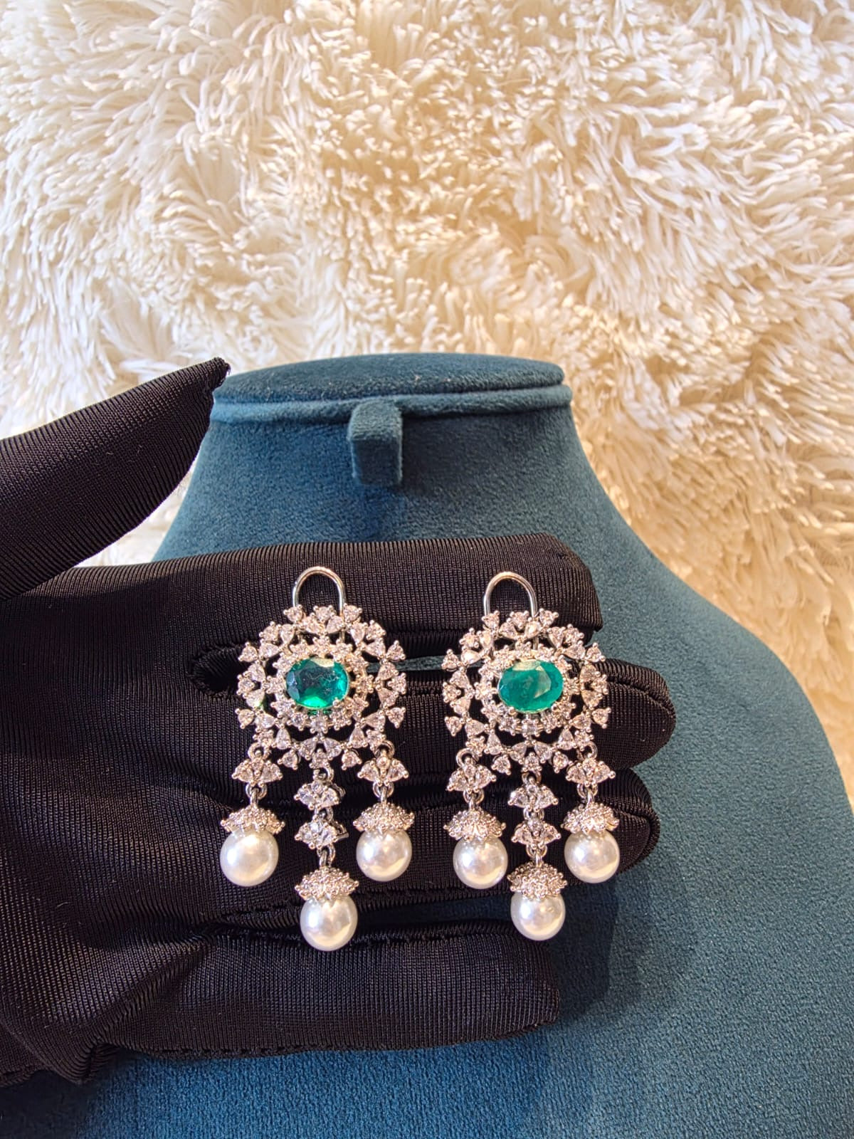 Emerald Pearl Cascade Necklace Set