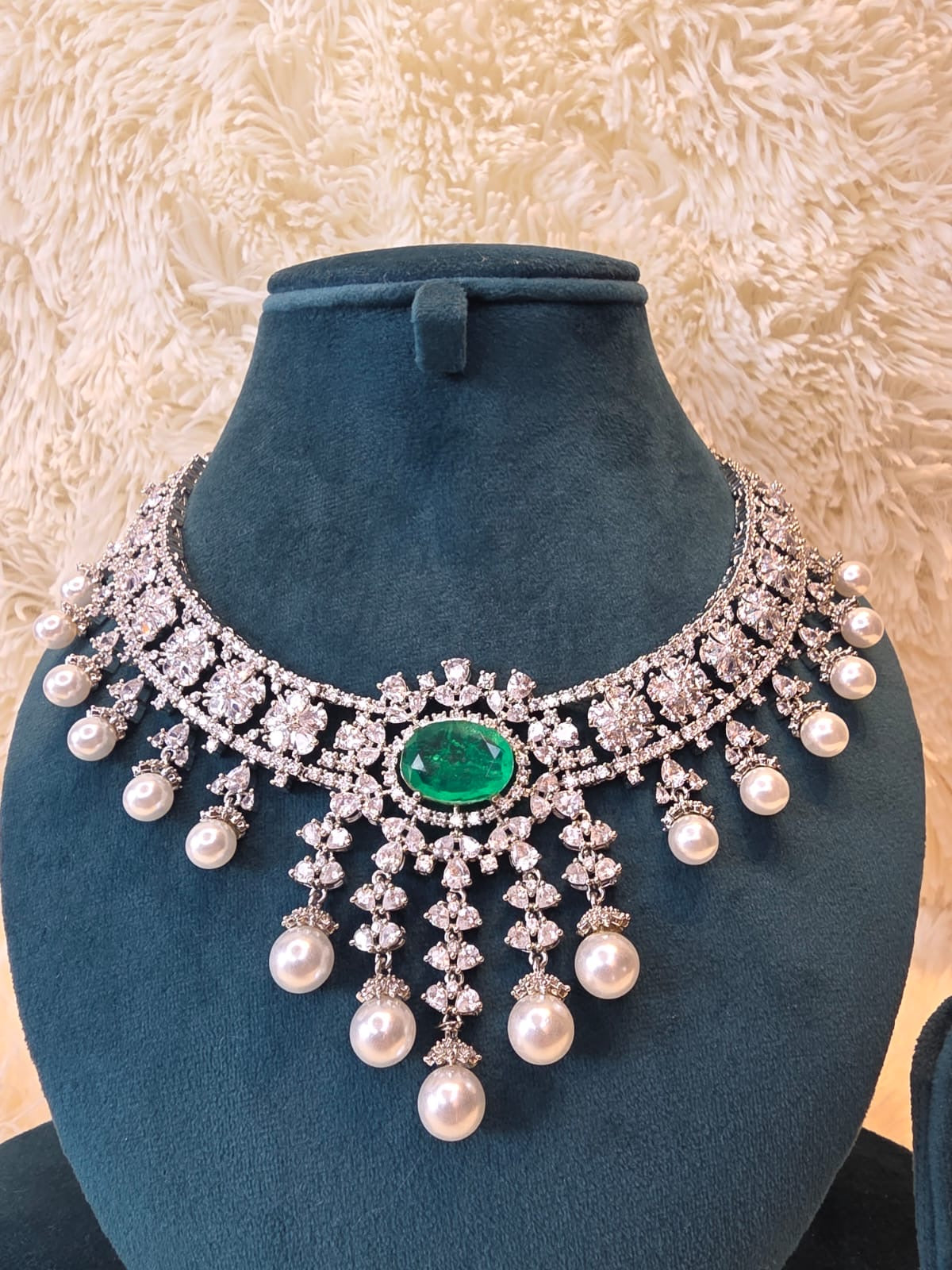Emerald Pearl Cascade Necklace Set
