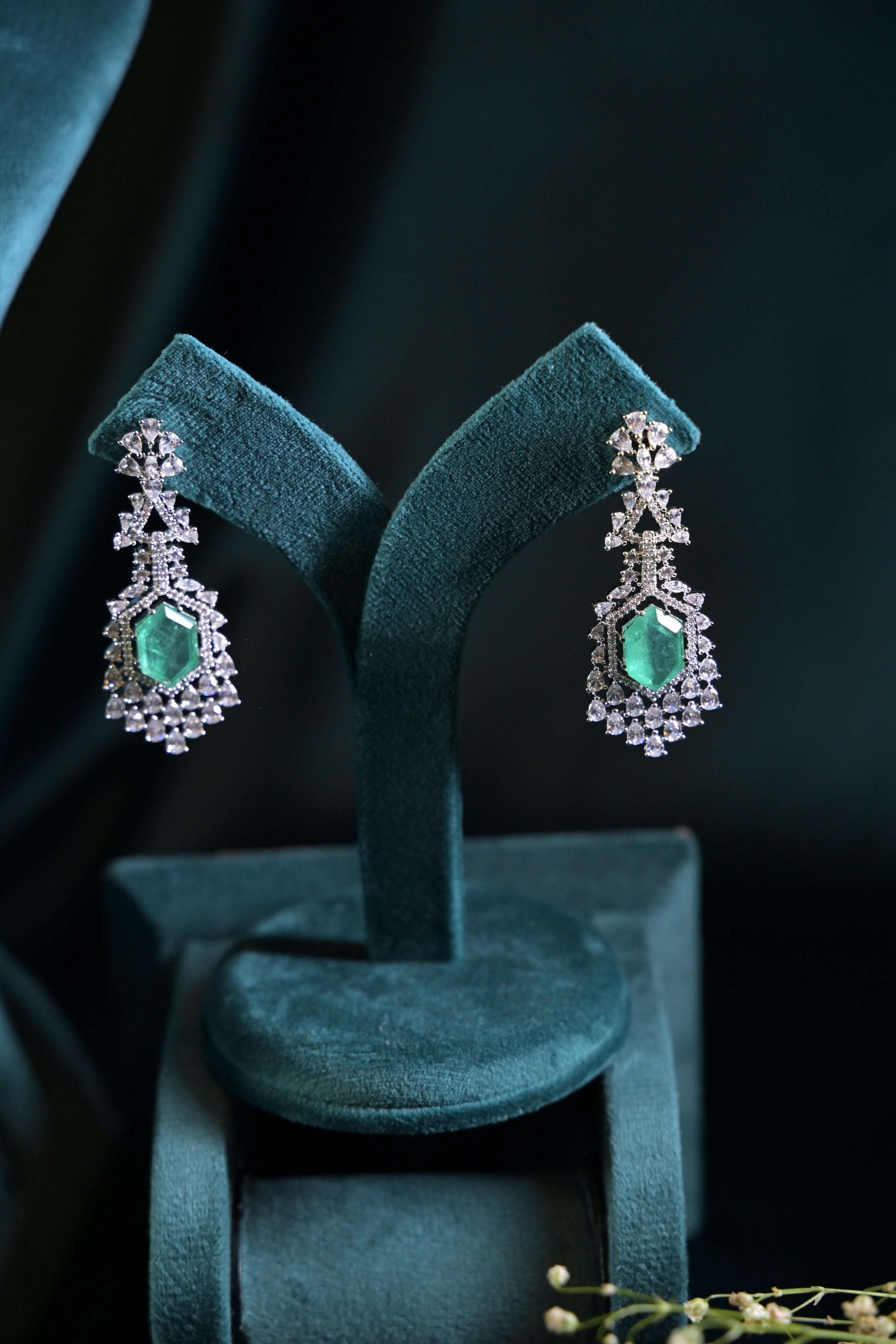 Emerald Royale Necklace Set