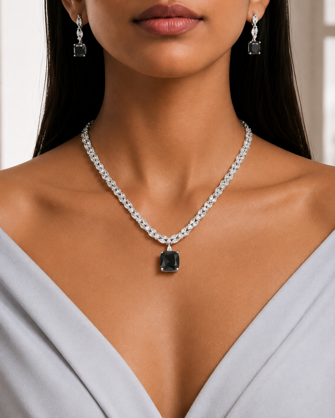 Elegant Midnight Necklace Set