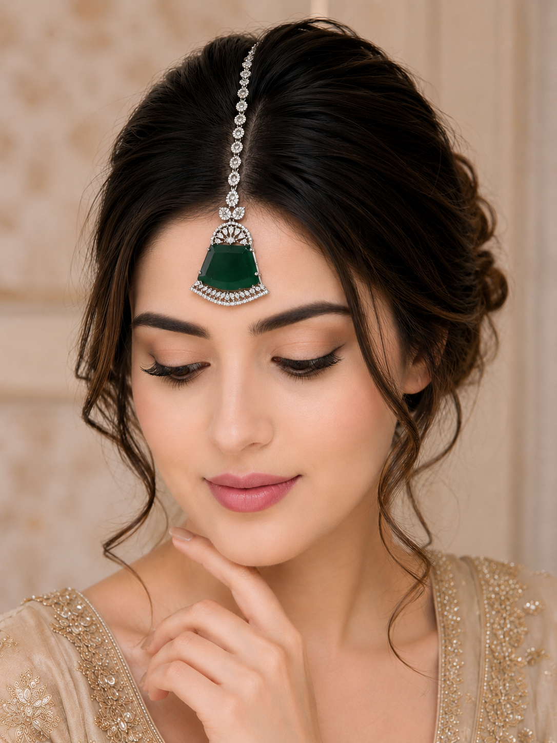 Emerald Motiff Maang Tikka