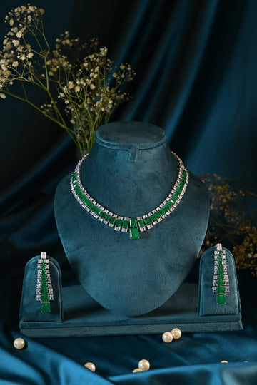 Étoile Tennis  Layer Emerald Necklace Set