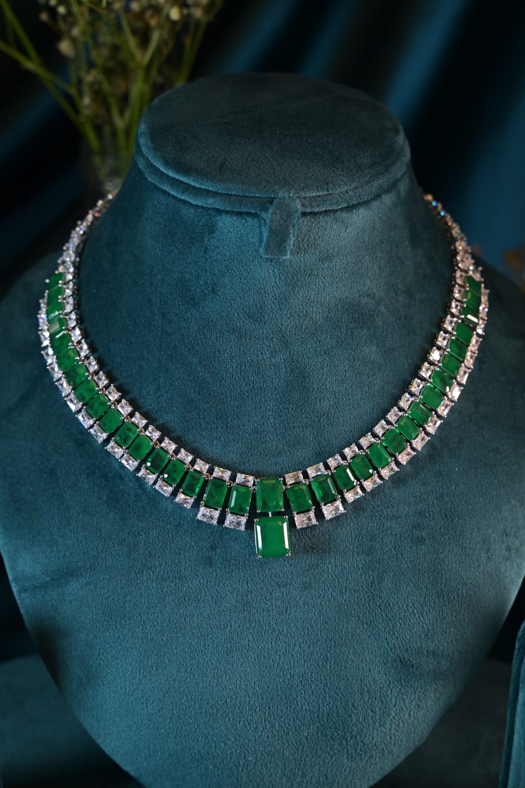 Étoile Tennis  Layer Emerald Necklace Set