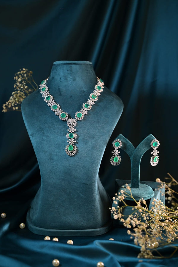 Emerald Floral Long Necklace Set