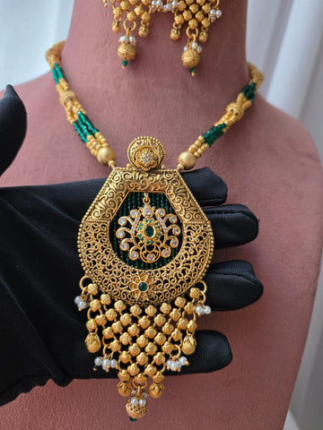 Gold Peacock Pendant Necklace Set