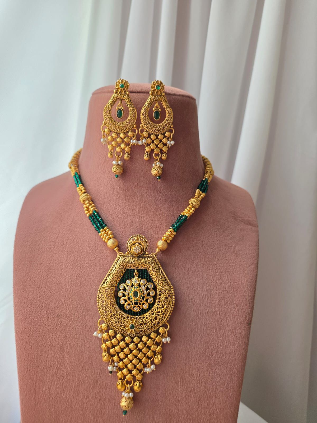 Gold Peacock Pendant Necklace Set
