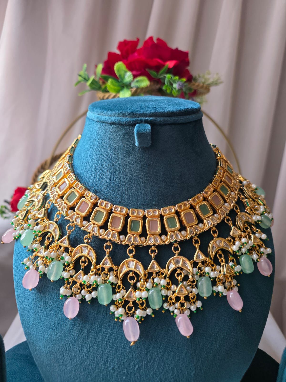 Noor Kundan Pastel Choker Set