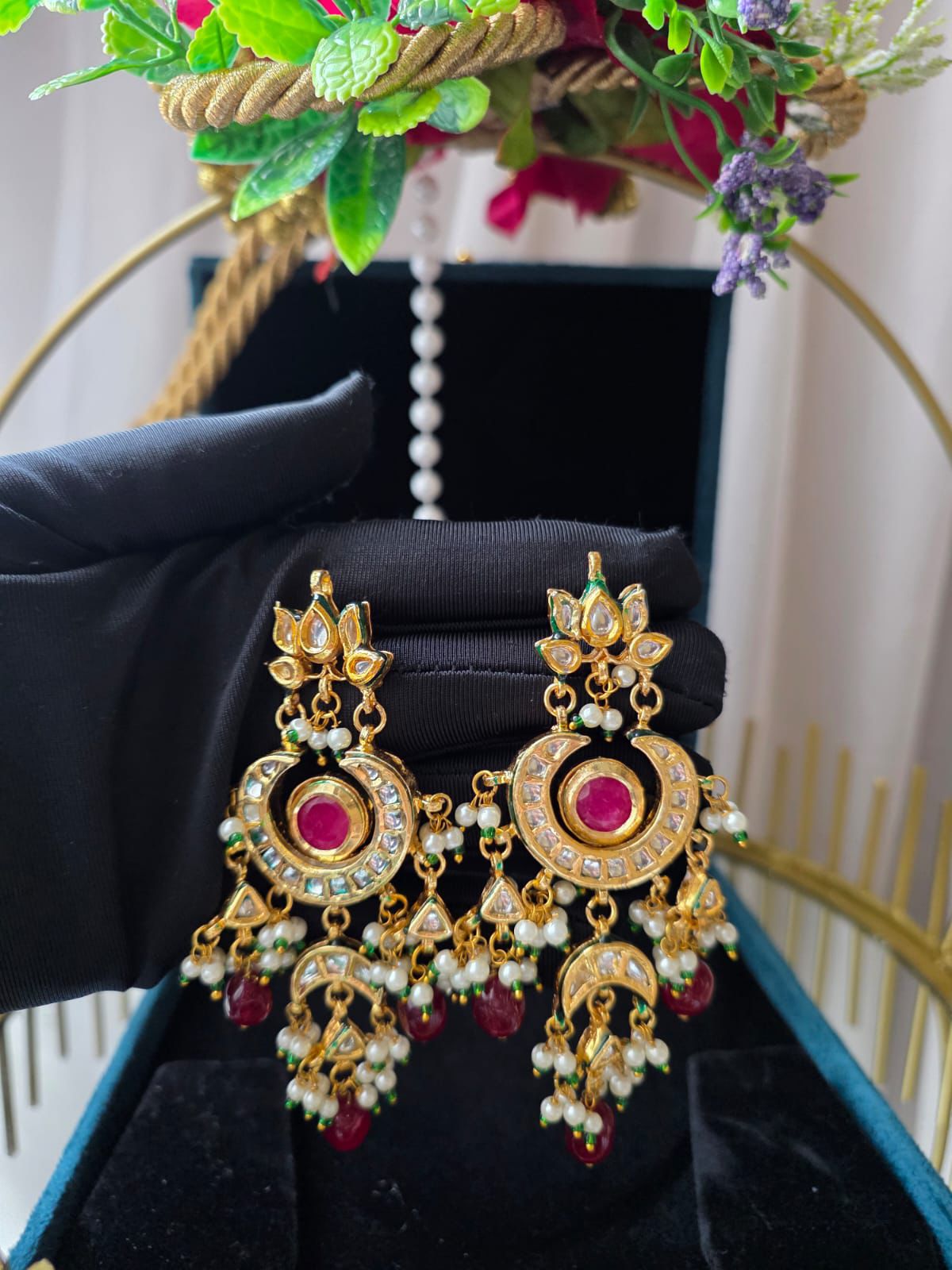 Noor Kundan Multicolour Choker Set