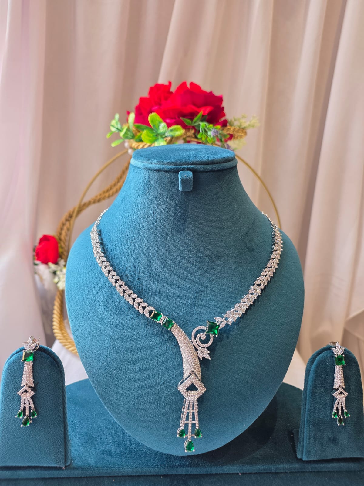 Cascade Necklace Set