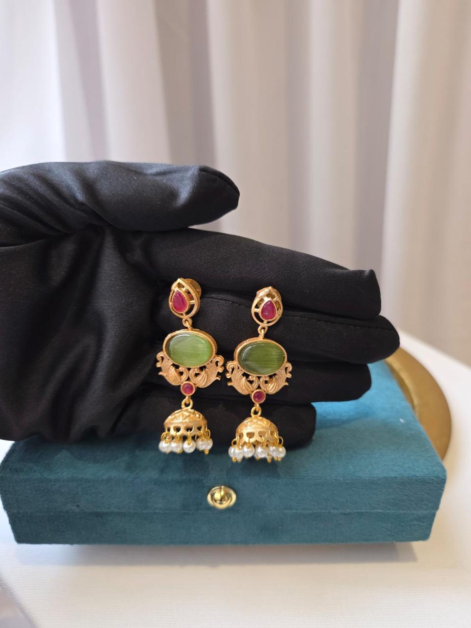 Zehra Pearl Jhumkas