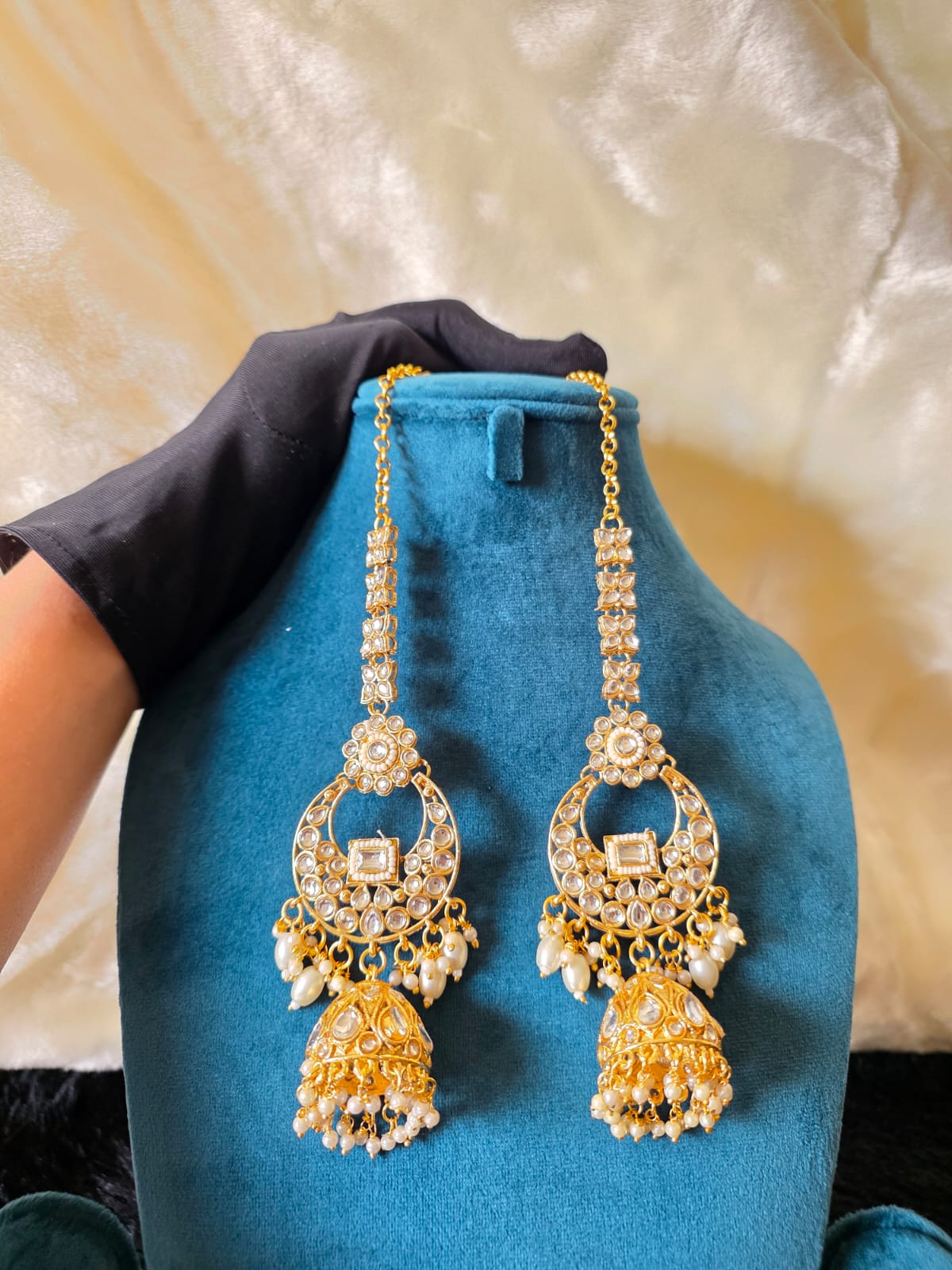 Classic Aura necklace Set