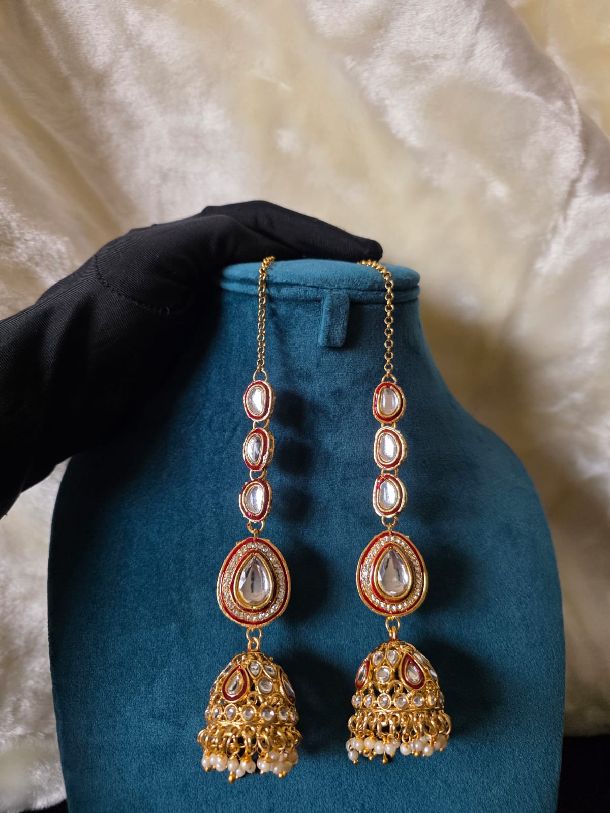 Charm statement necklace set