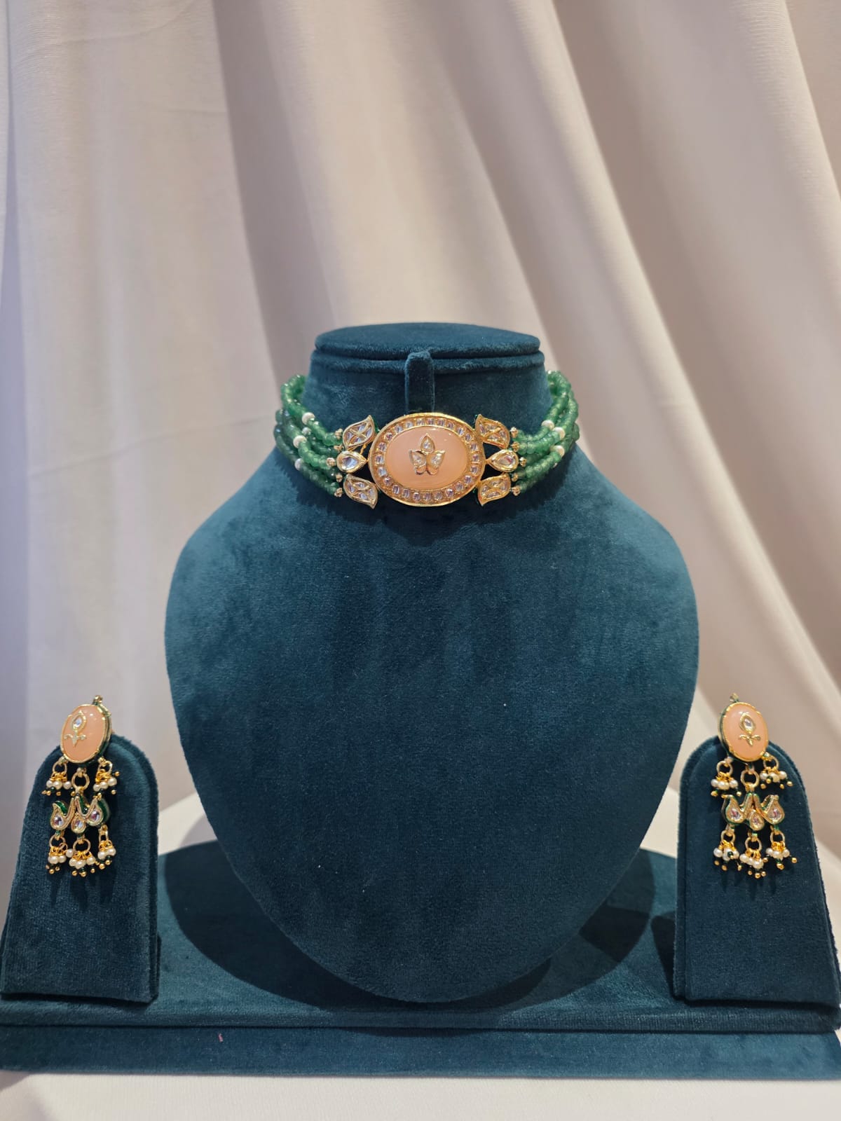 Noorani Regal peach Choker Set