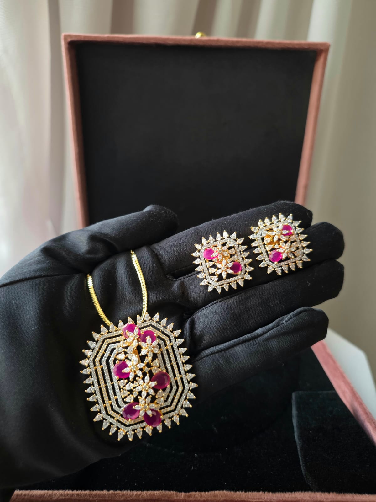 Ruby Royale Pendant Set