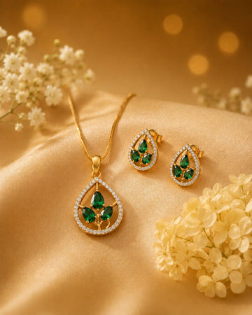 Emerald Bloom Teardrop Pendant Set
