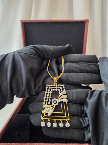 Geometric Floral Drape Pendant Set