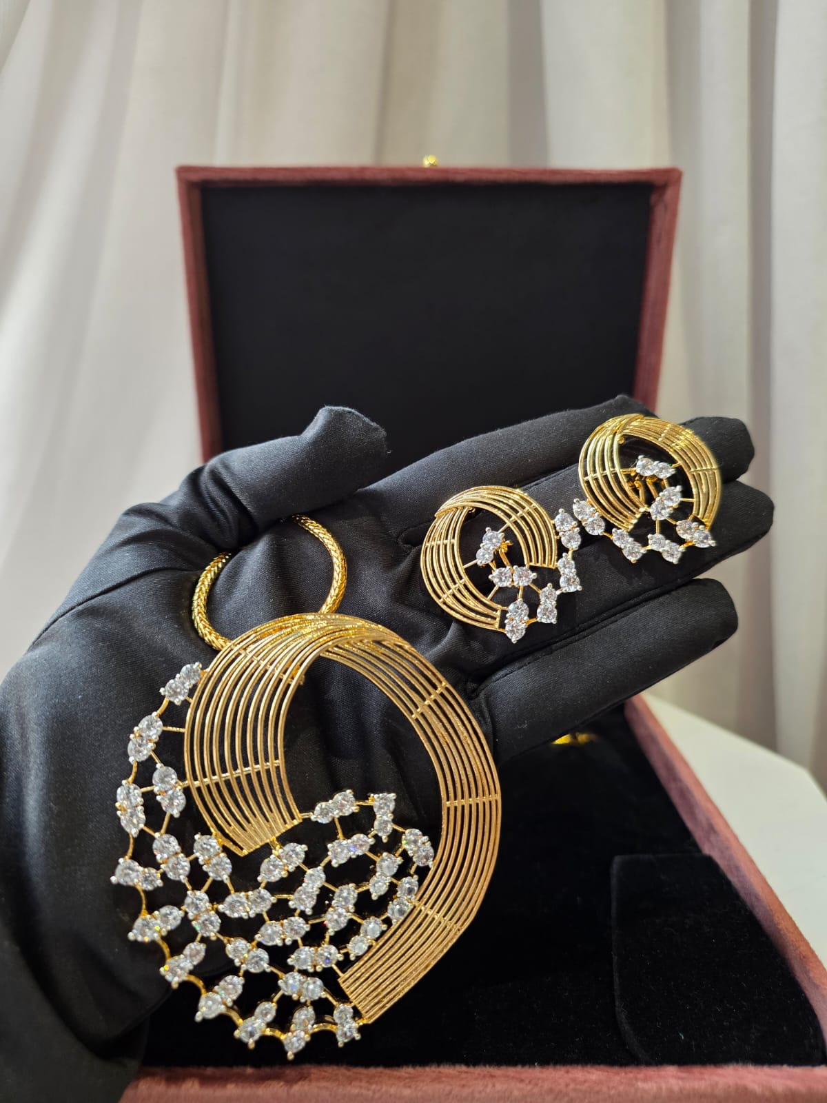 Aurora Crescent Luxe Pendant Set