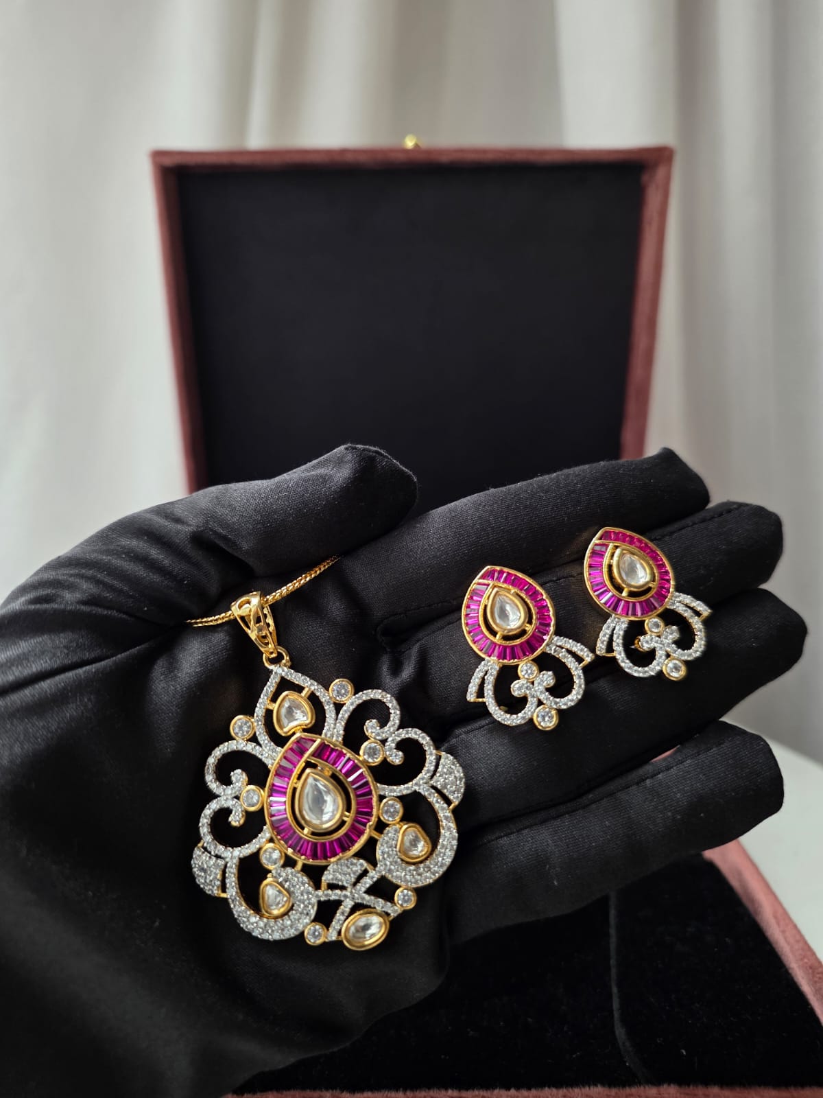 Ruby Swirl Royale Pendant Set