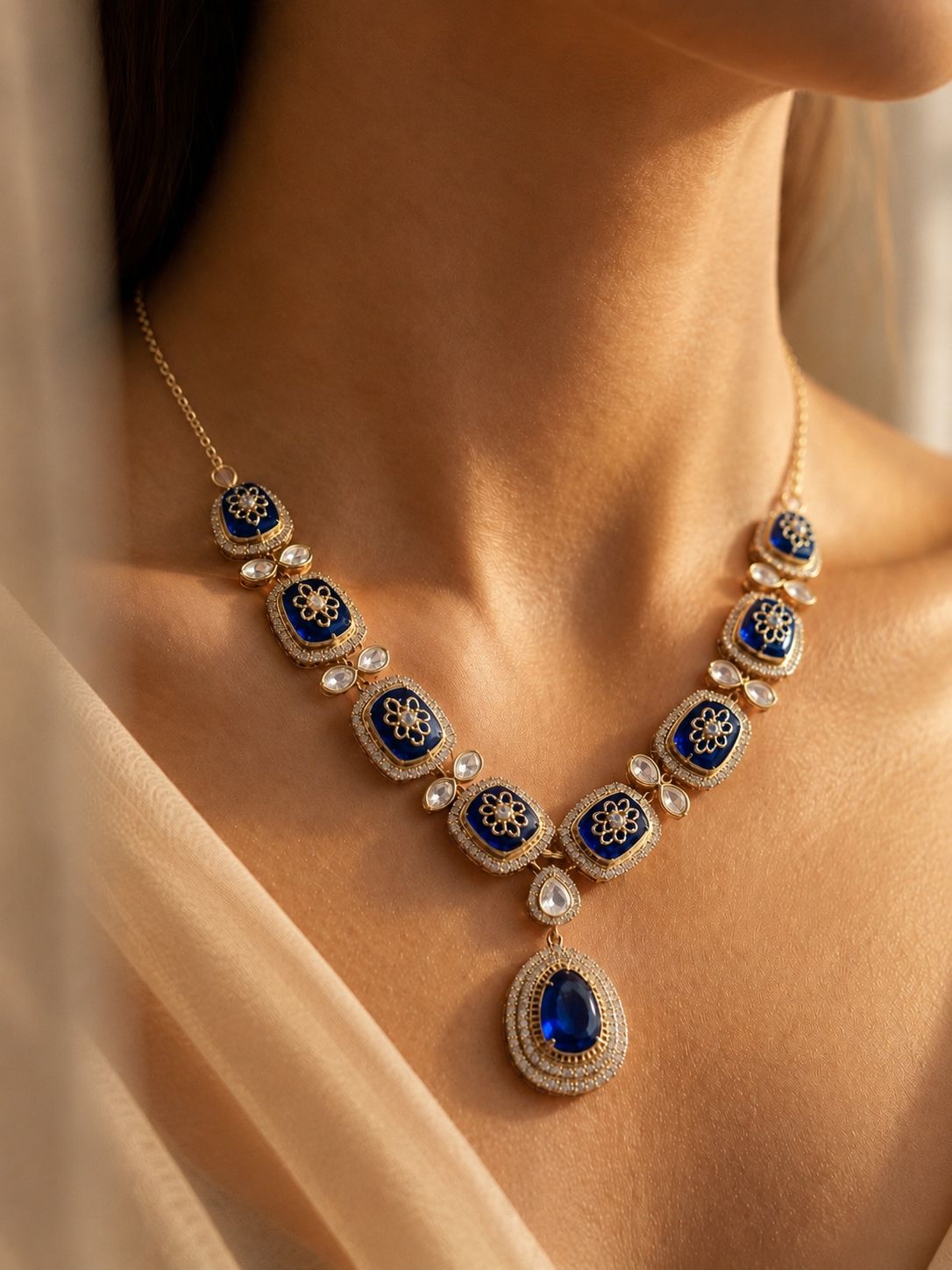 Ravelle Indus Sapphire Royale Necklace