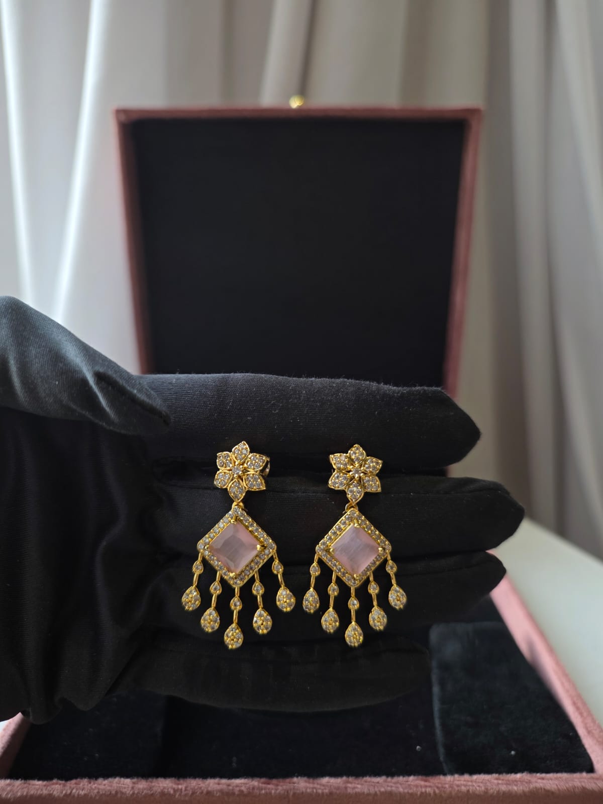 Rooh blush Necklace Set