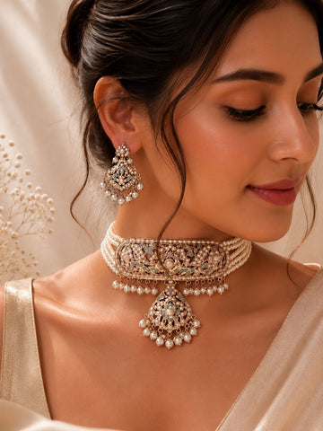 Hoor Jadau Pearl Choker Set