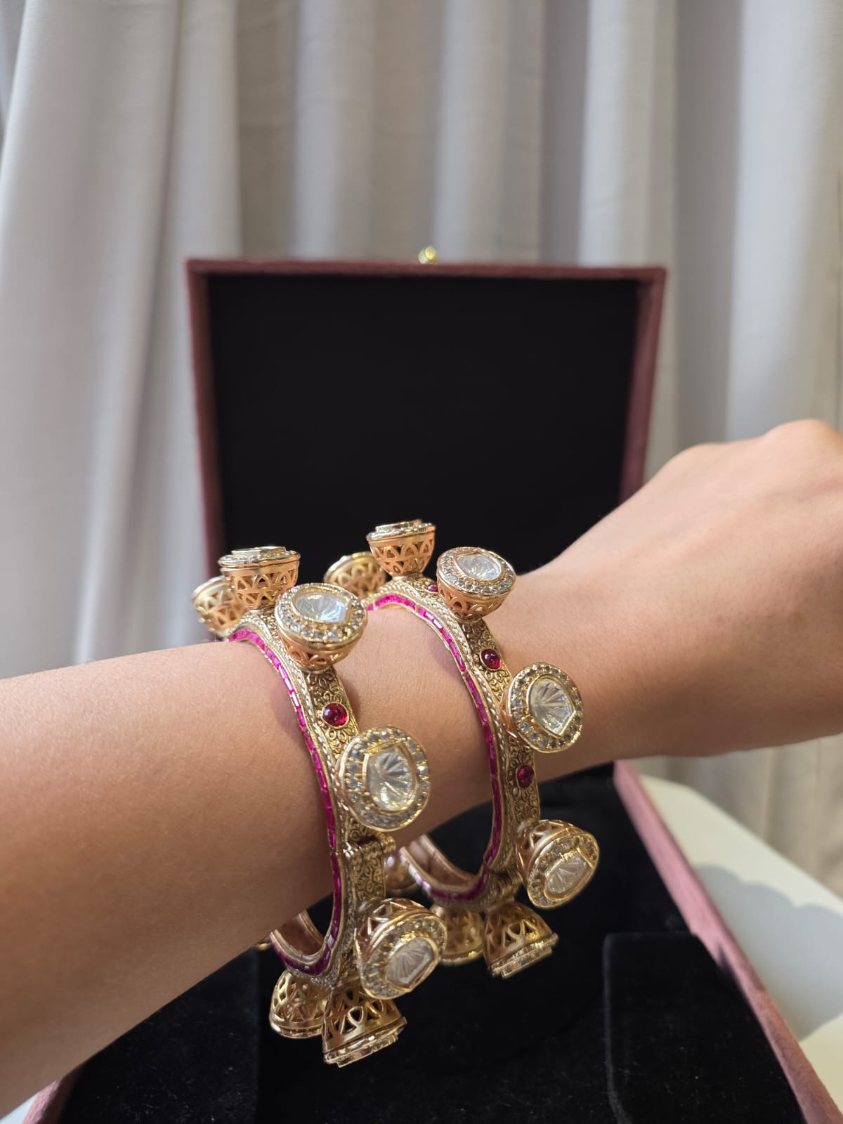 Royal Kundan Openable Bangles