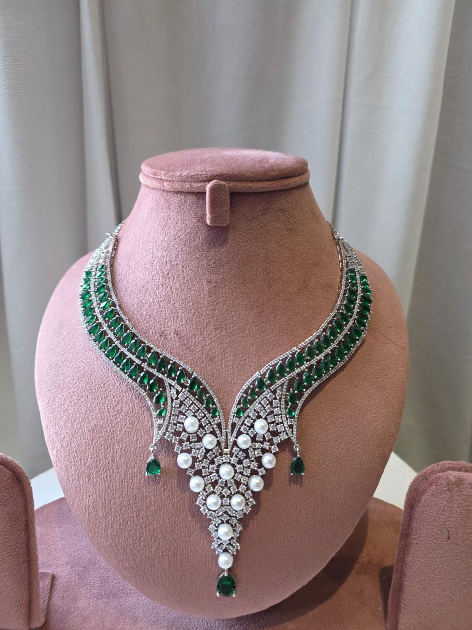 Emerald Pearl Statement Necklace Set