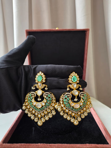 Emerald Noor Chandbalis