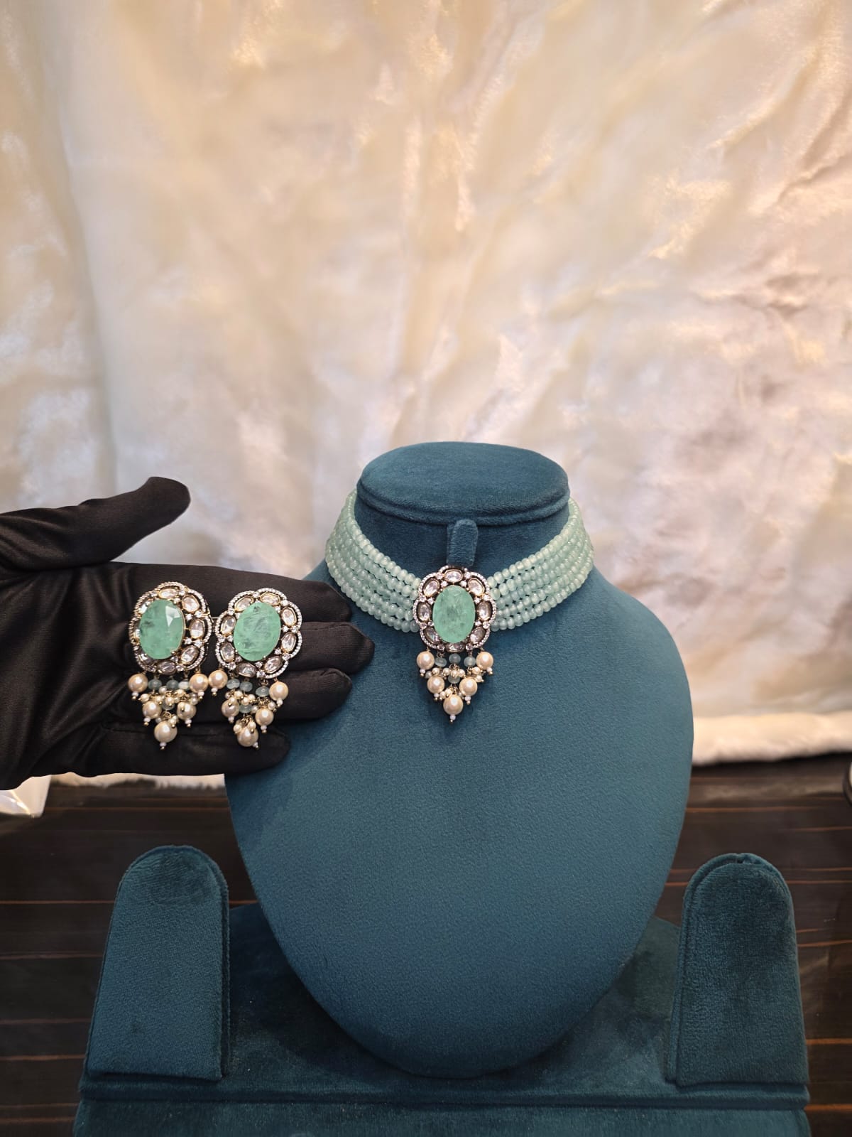 Mint Beaded Doublet Choker Set