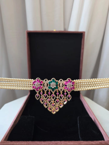Emerald Bloom Pearl Choker Set