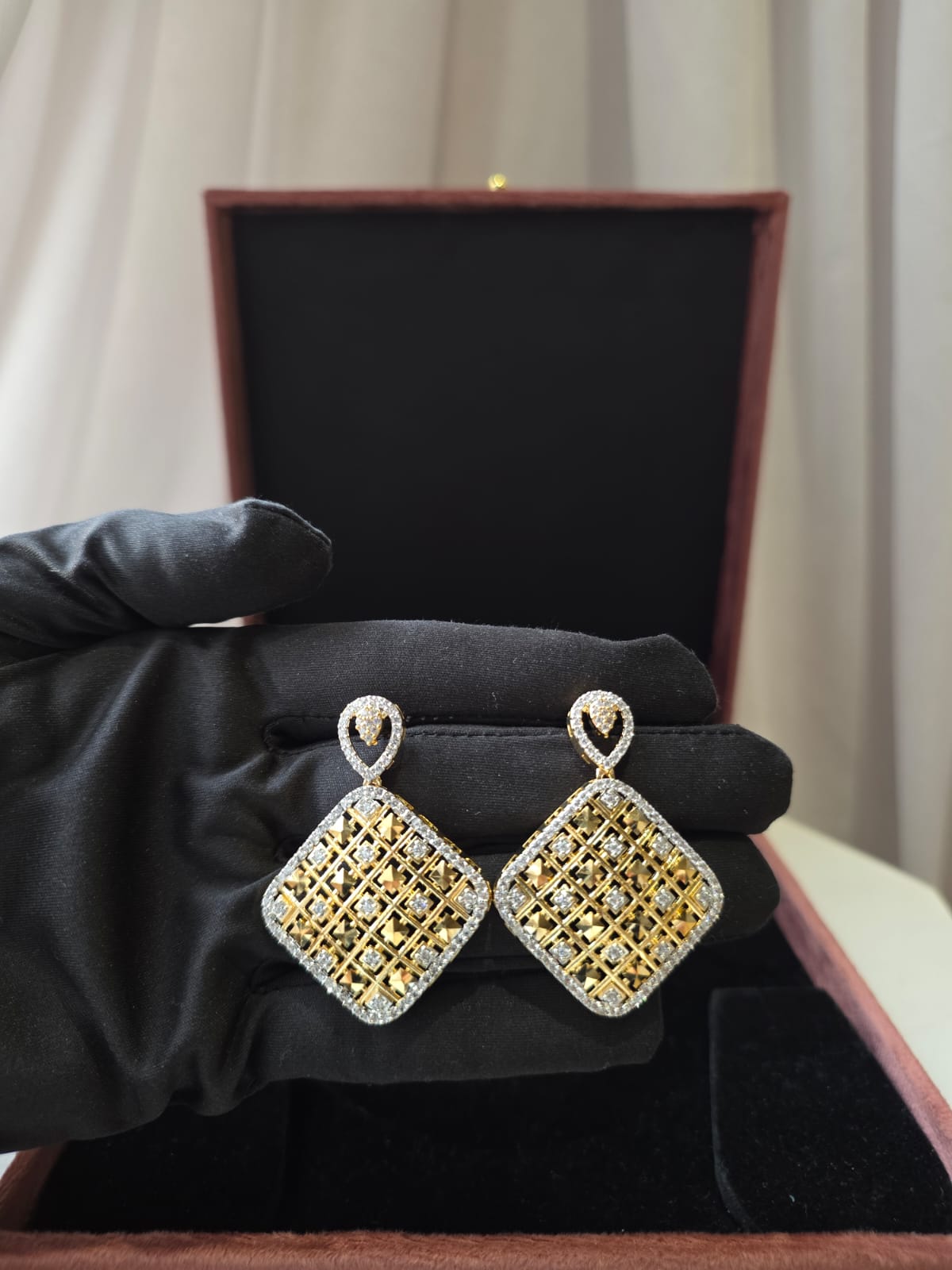 Imperial Grid Luxe Pendant Set