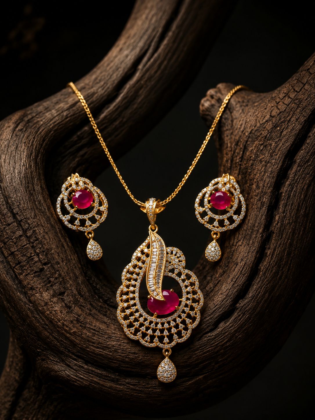 Ruby Crescent Royale Pendant Set