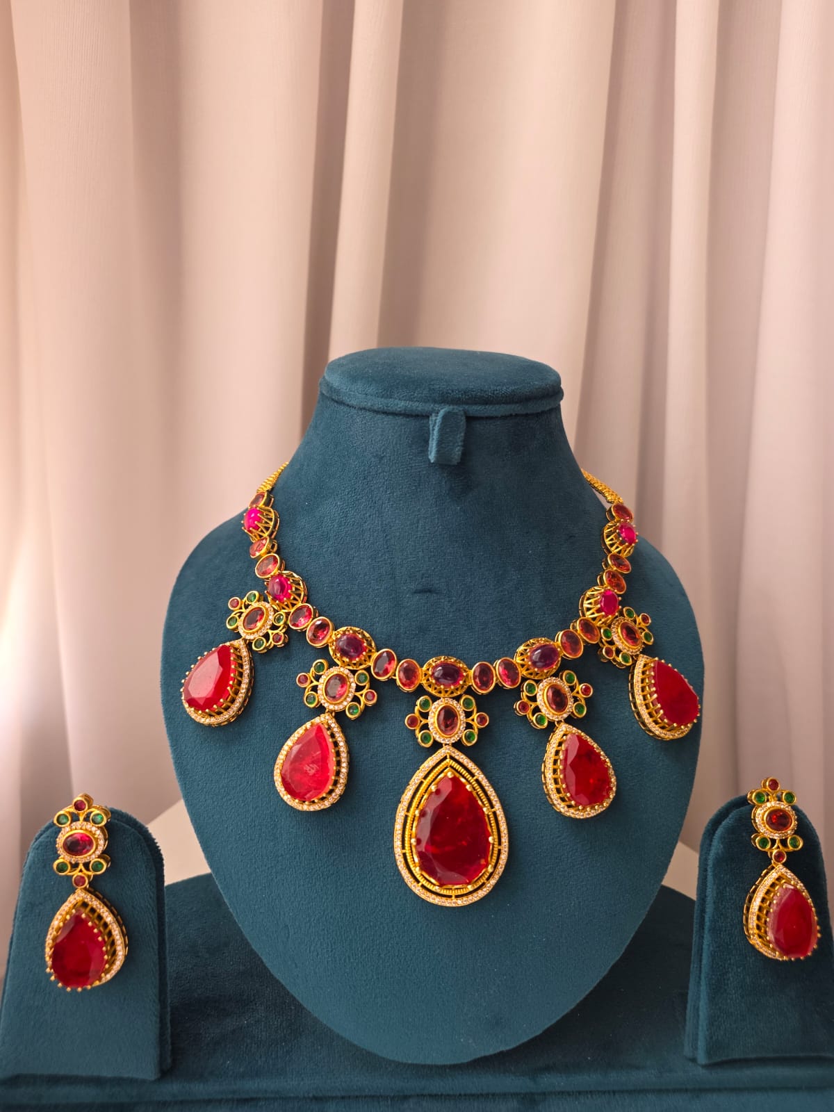 Ruby Sabyas Heritage Necklace Set