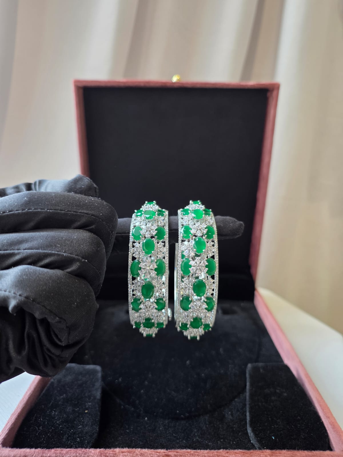 Emerald Royale openable Diamond Kada Set