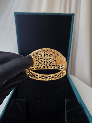 Royal Leaf Lattice Statement Bracelet