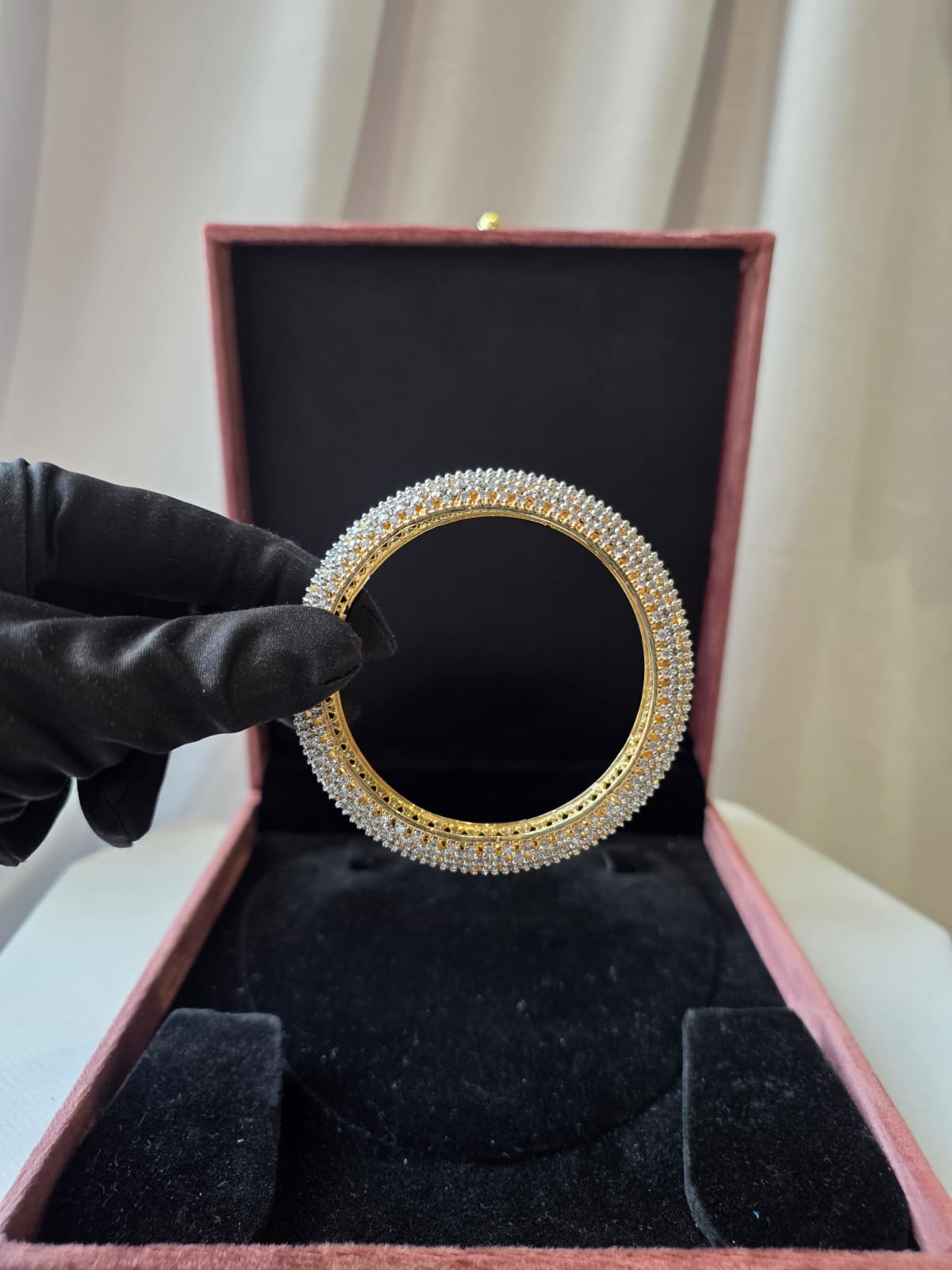Dual openable  gold Diamond Kada Set