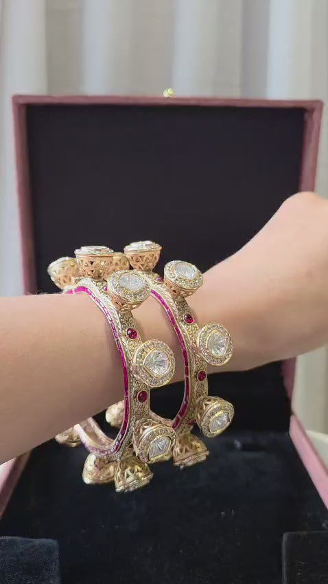 Royal Kundan Openable Bangles