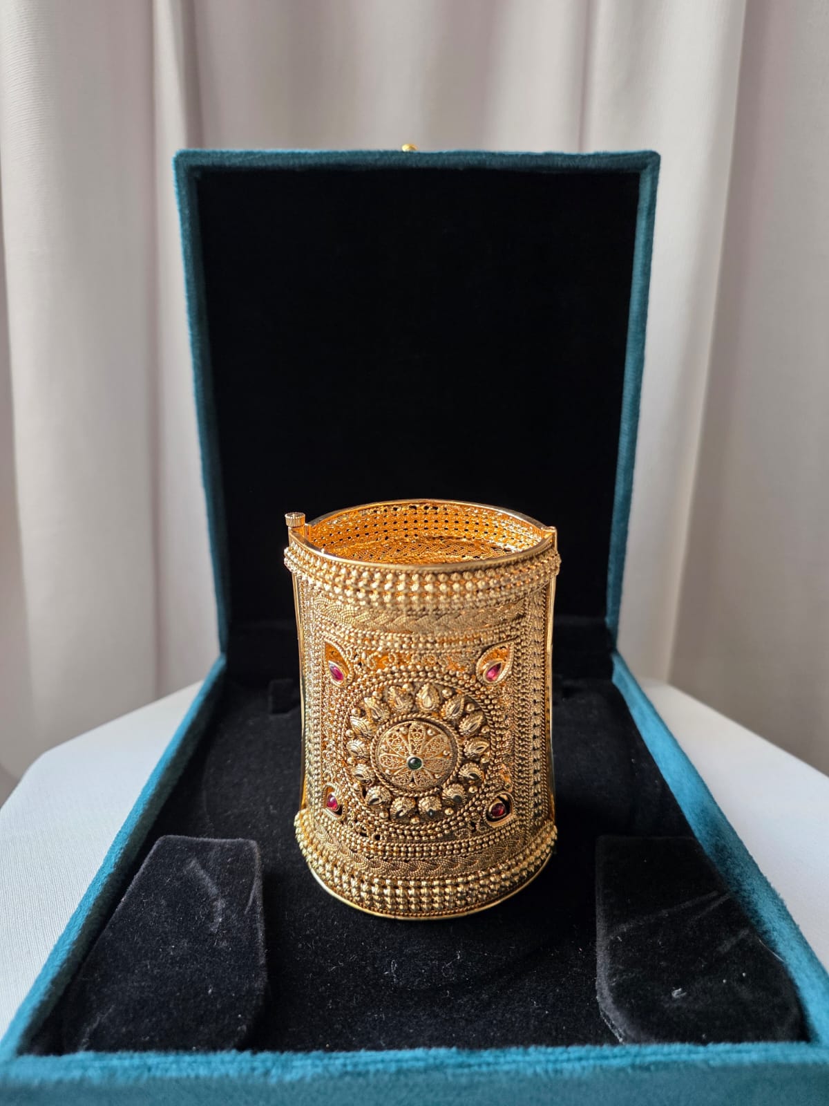 Regal Temple Gold Handcuff
