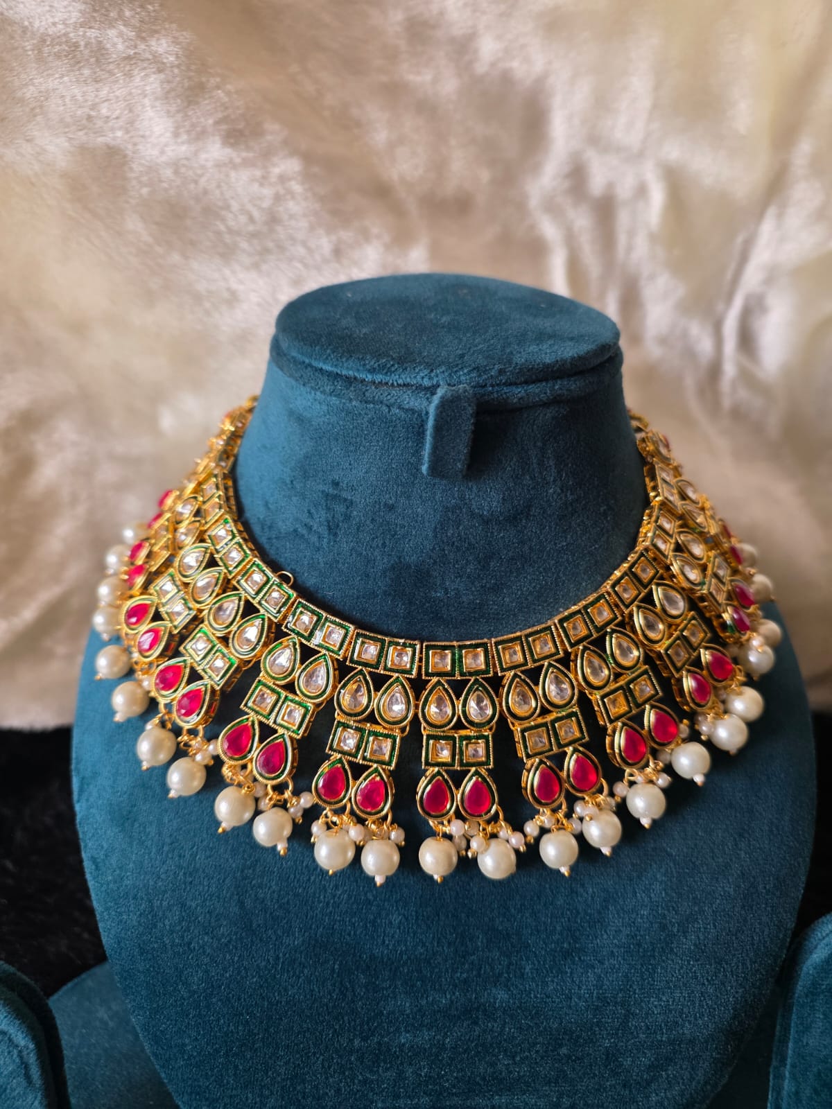 Gulnaar ruby Kundan Necklace Set