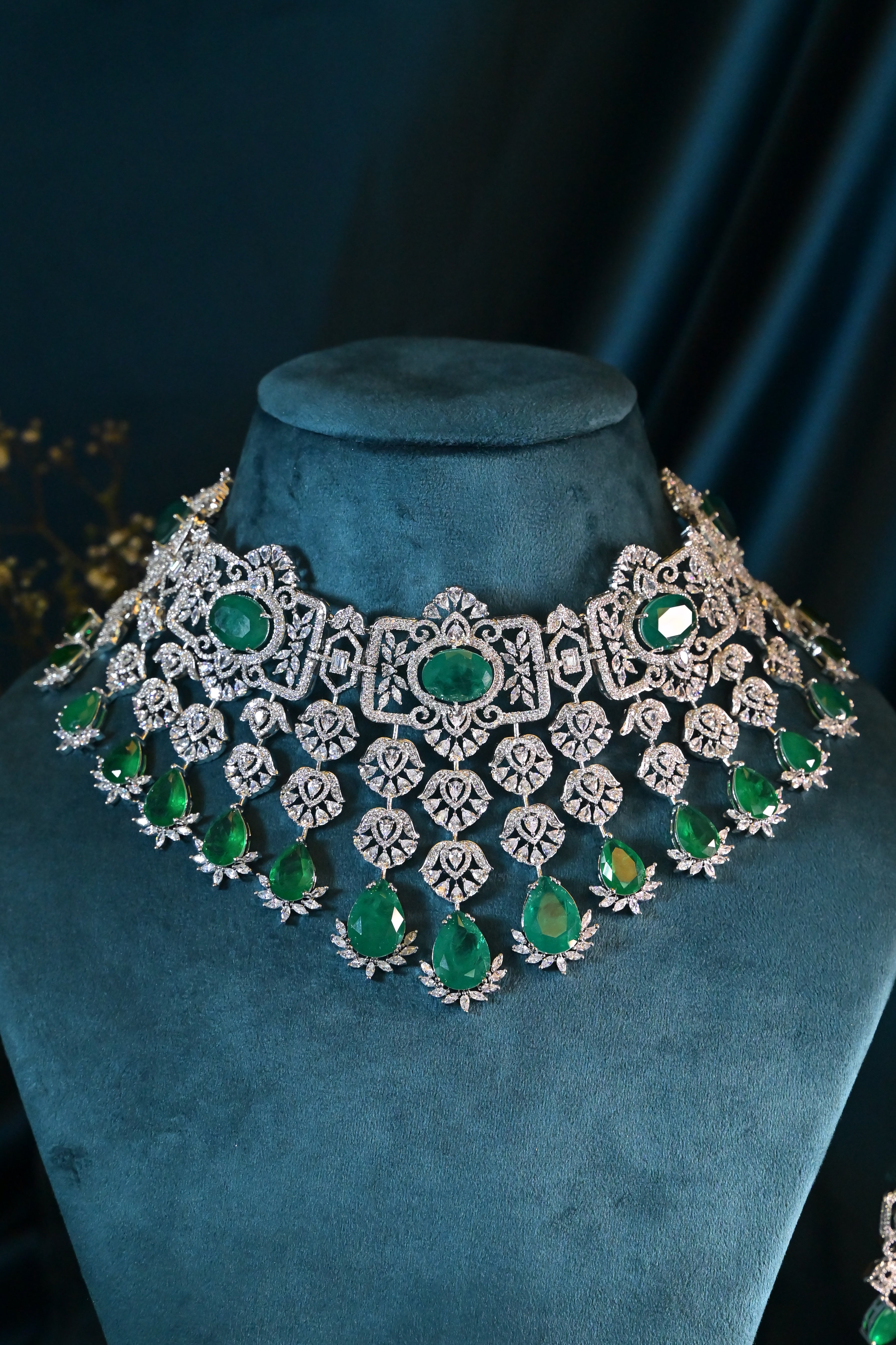 Emerald Statement Necklace Set