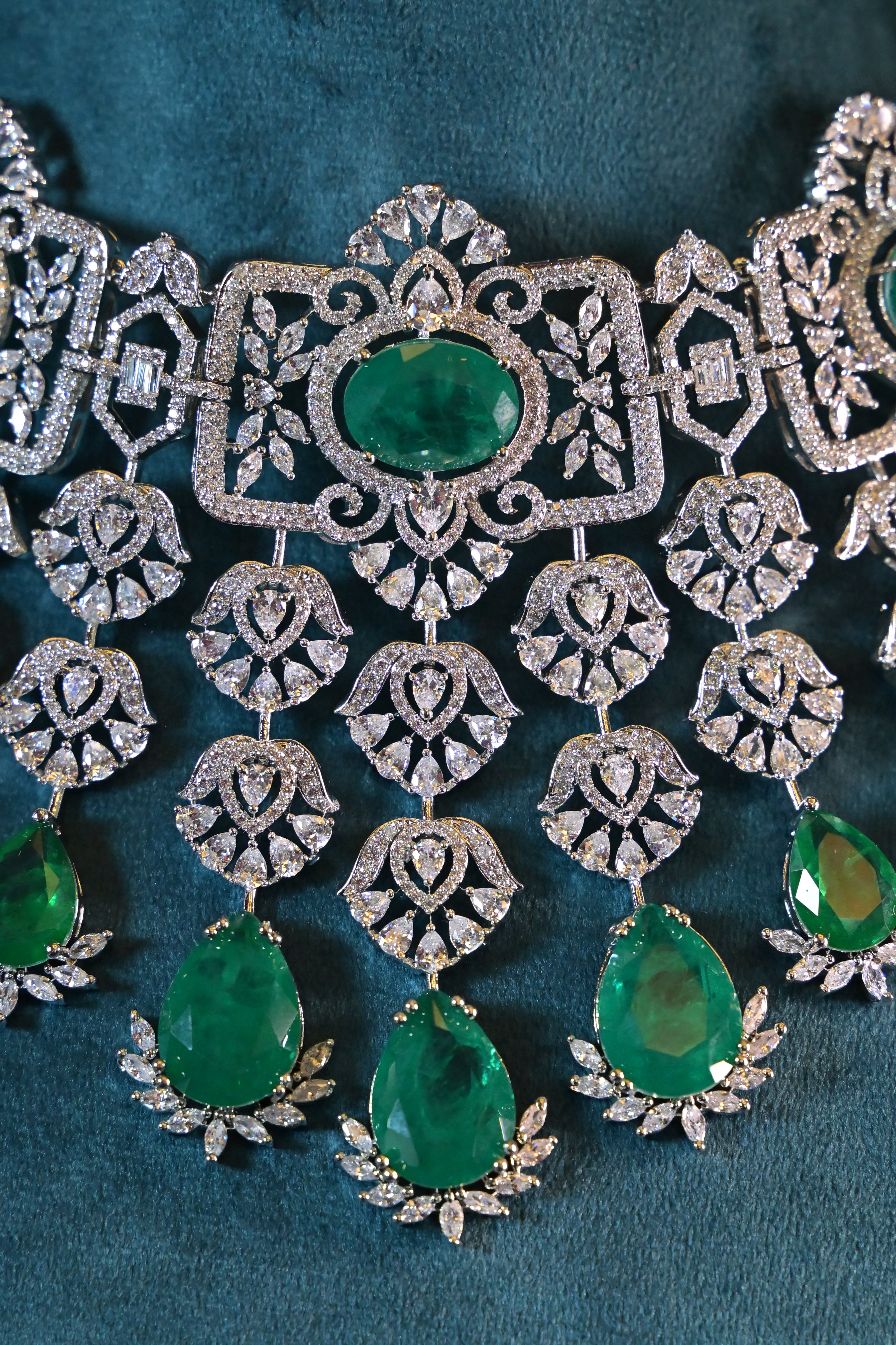 Emerald Statement Necklace Set