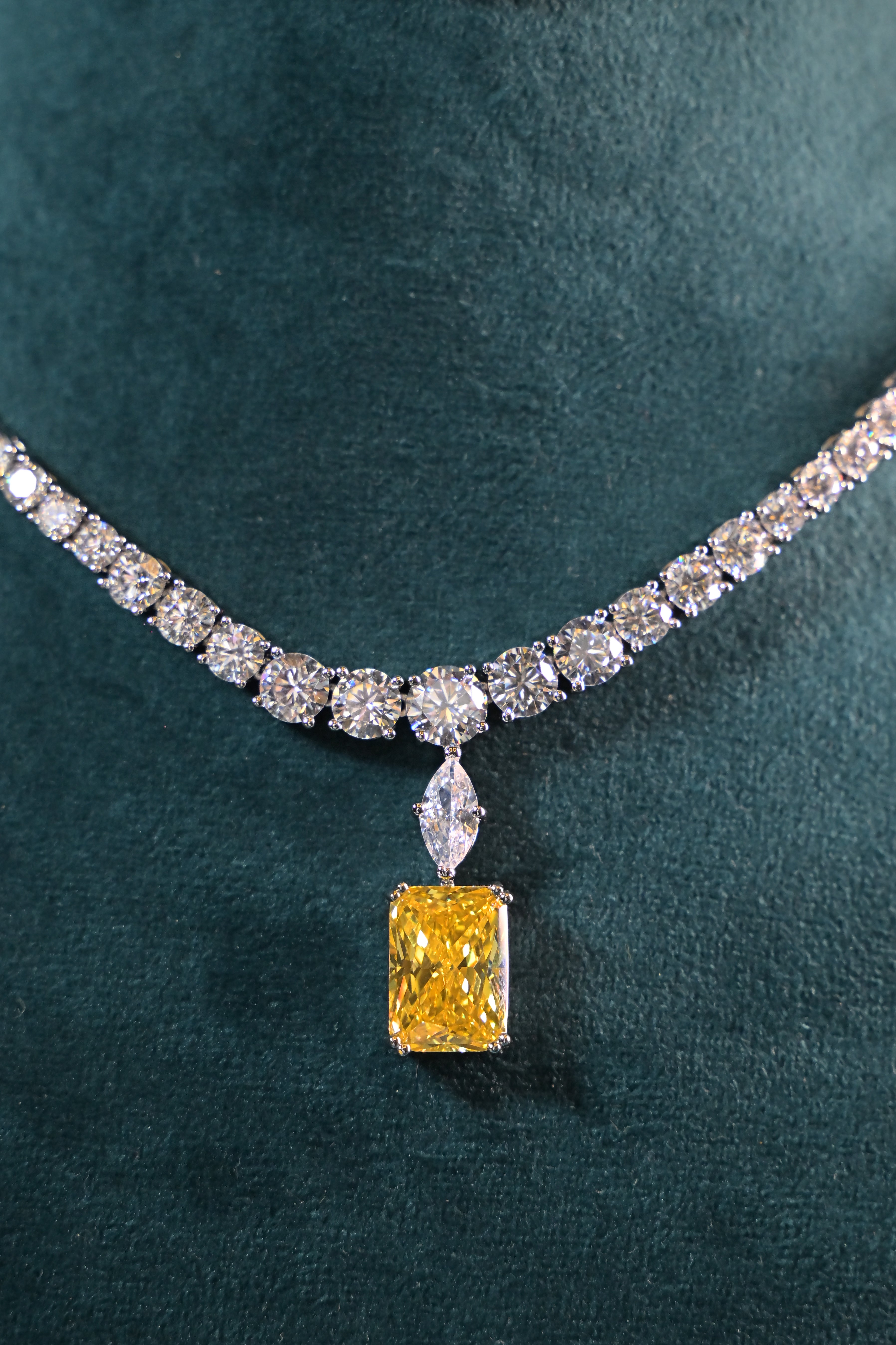 Soleil Citrine Necklace Set