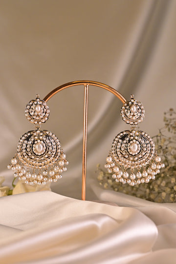 Pearl Drop White Jadau Earring
