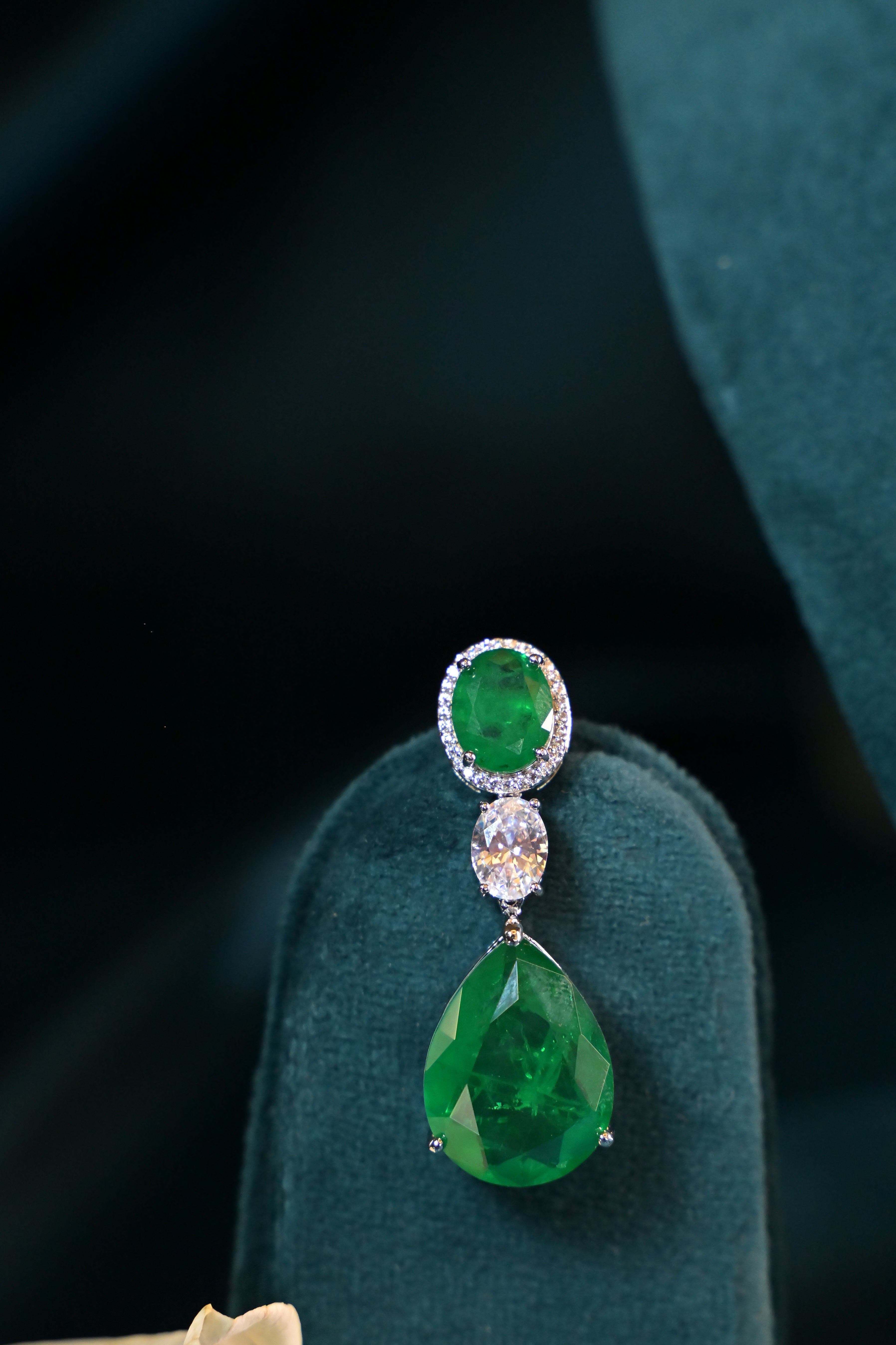Emerald Royale Necklace Set