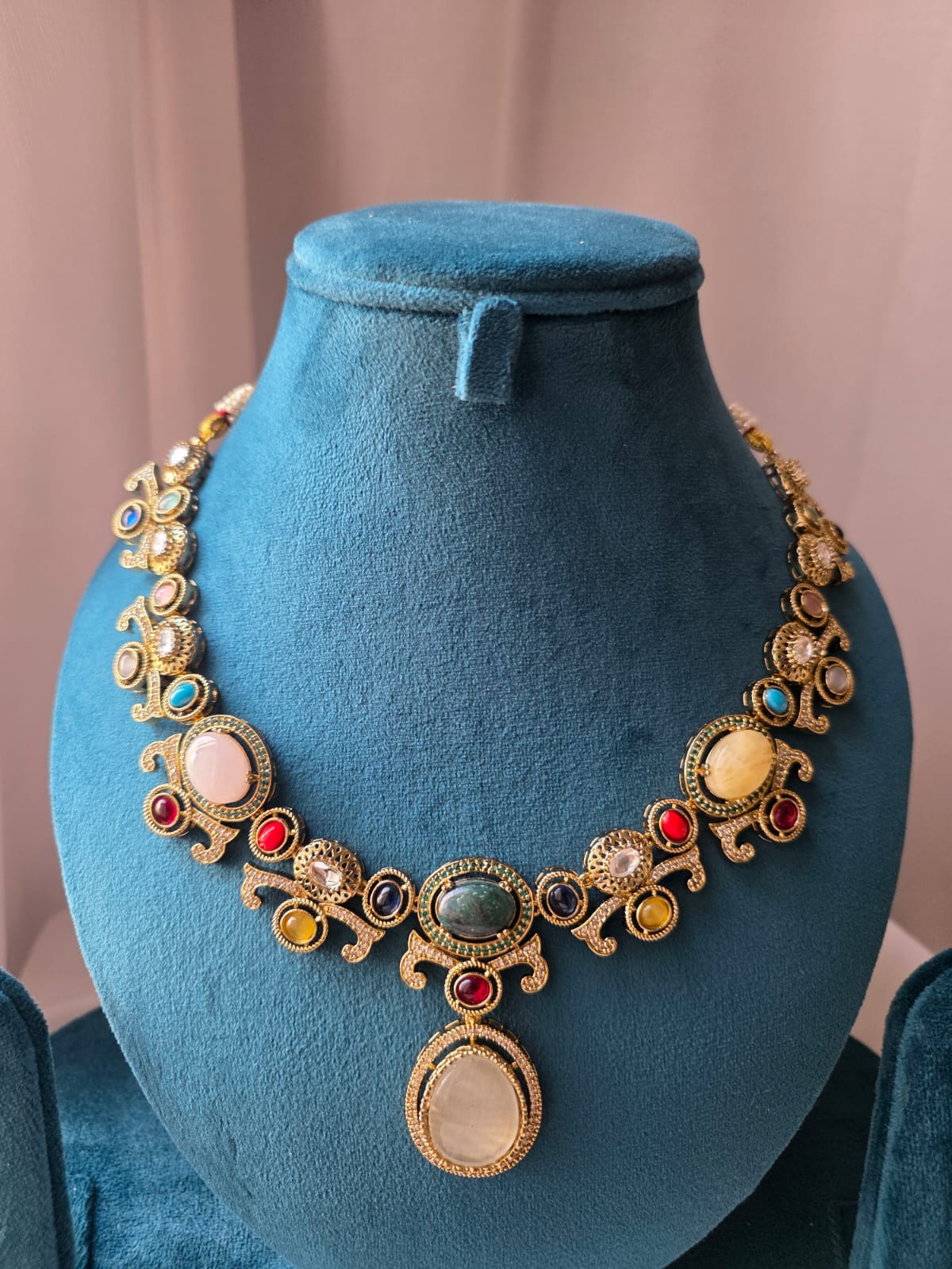 Multicolour Antique Charm Necklace Set