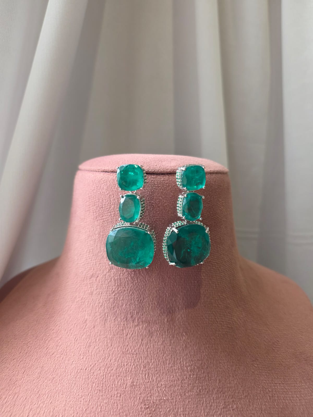 Imperial Boulder Emerald Diamond Necklace